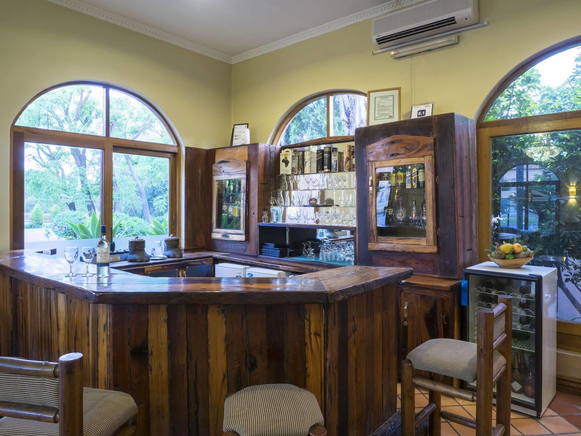 The Elegant Lodge Menlo Park Претория Экстерьер фото